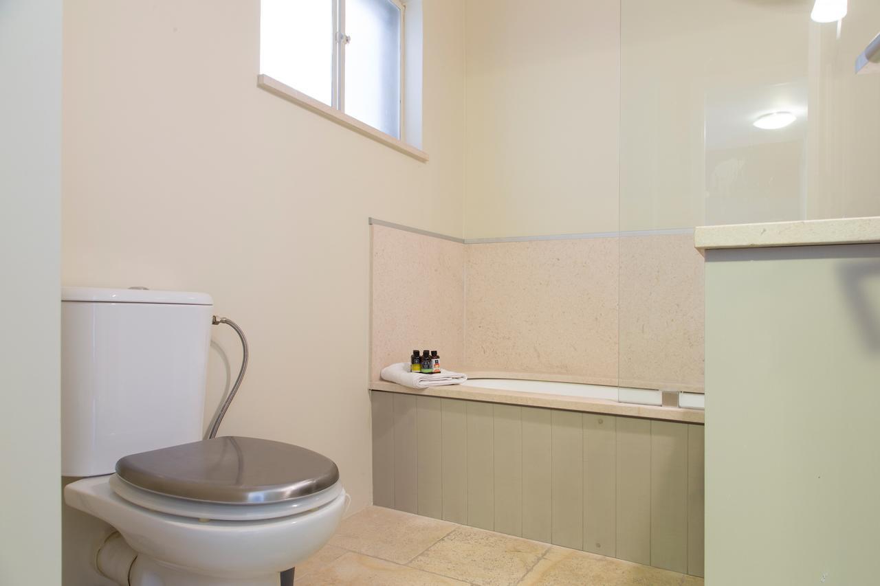 Beautiful Penthouse In Athens With Outside Jacuzzi Apartment ภายนอก รูปภาพ