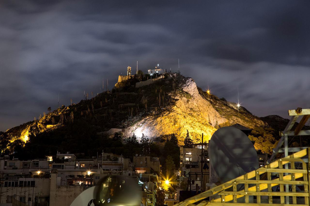 Beautiful Penthouse In Athens With Outside Jacuzzi Apartment ภายนอก รูปภาพ